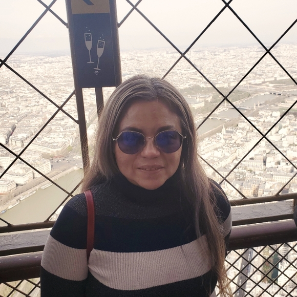 Meet your Posher, Sally - Picture 1 of 1